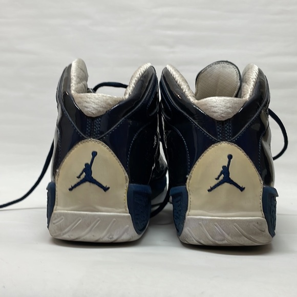 Men’s Michael Jordan Jump Basketball Shoes - U.S. Size 13 - Picture 2 of 12